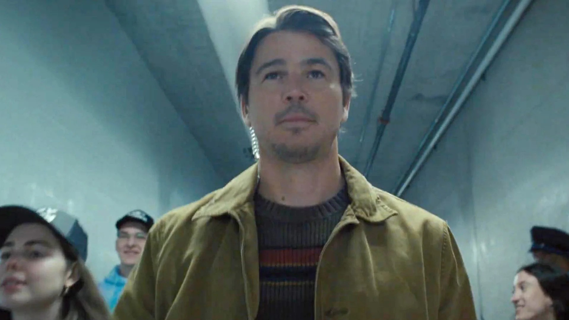 Josh Hartnett as Cooper in Trap