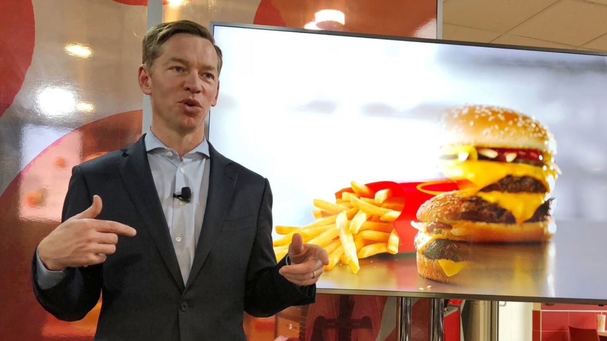 McDonald's CEO Suggests Minimum Wage Adjustment Following Trump’s Tip Tax Rule